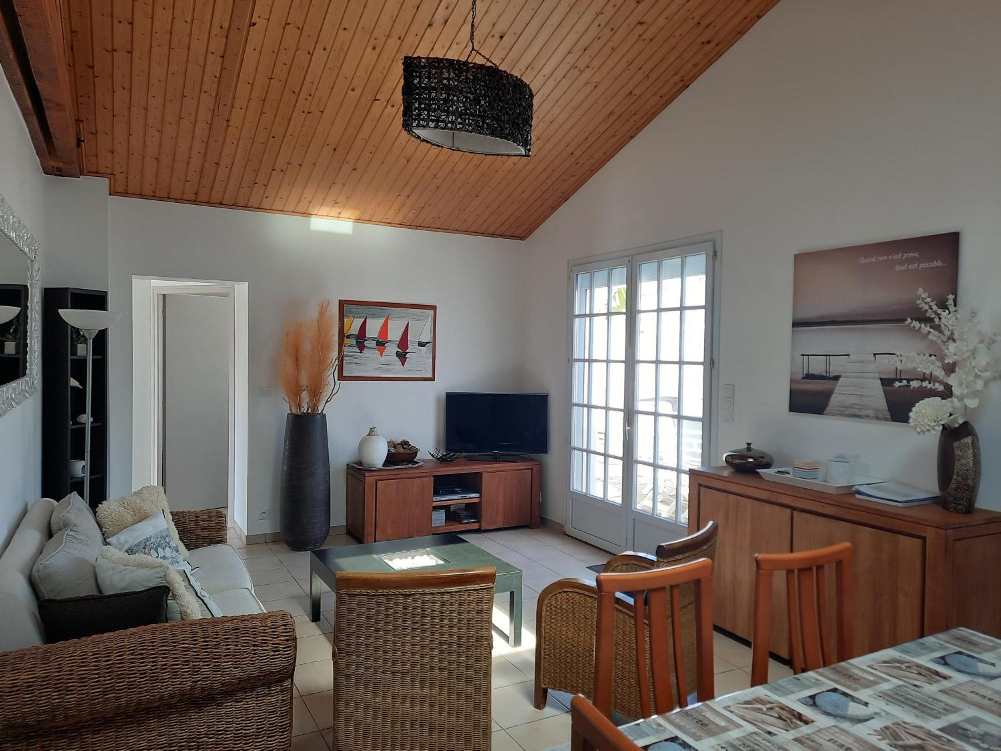 Villa Privee A 300M De La Plage Saint-Gilles-Croix-de-Vie Exterior photo