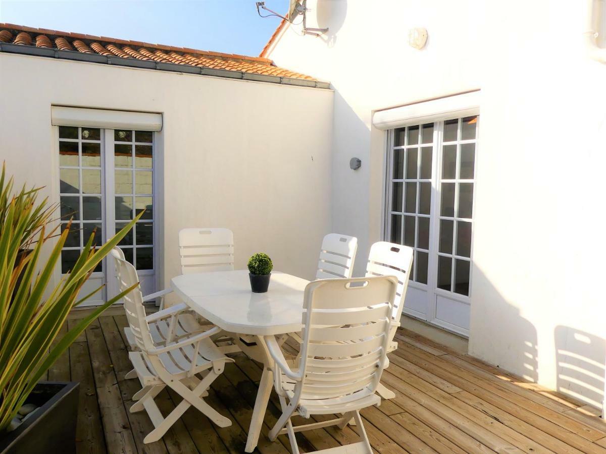 Villa Privee A 300M De La Plage Saint-Gilles-Croix-de-Vie Exterior photo